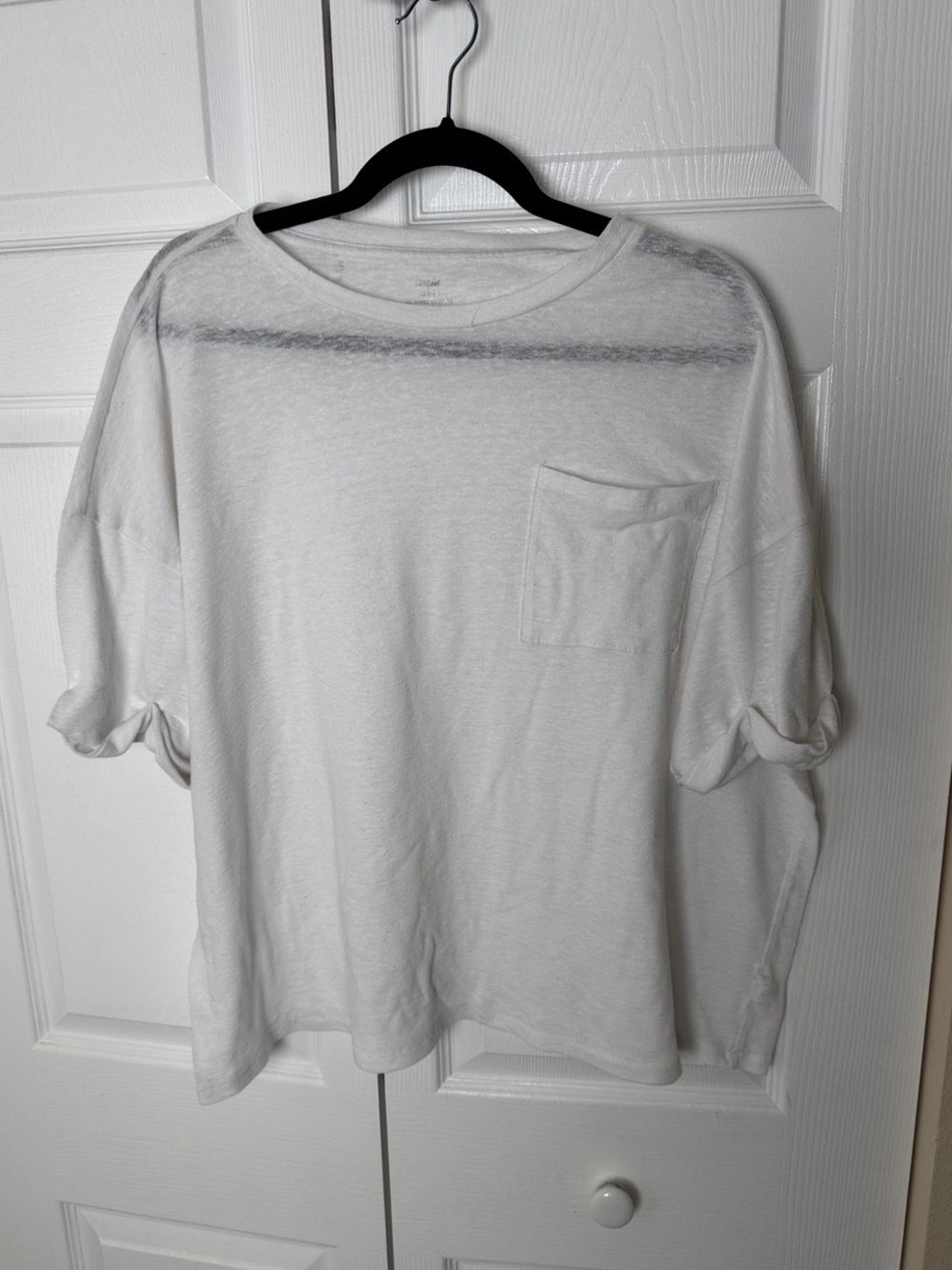 aerie White Short Sleeve Pocket Tee - Relaxed Fit